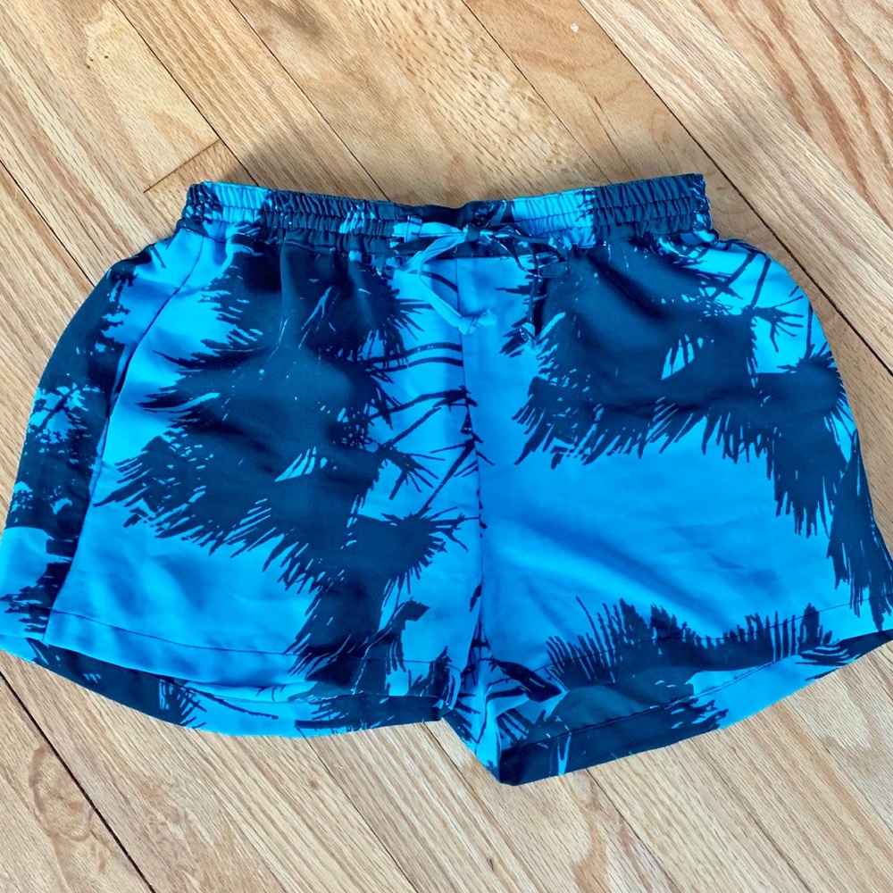 NWOT women’s beach shorts, sz S